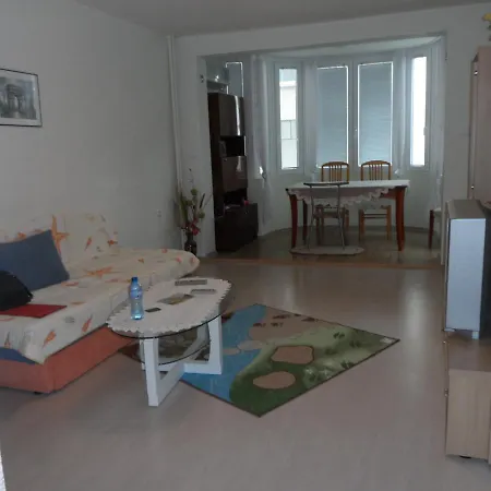 Dora Lazur Koprivshtitca Daire